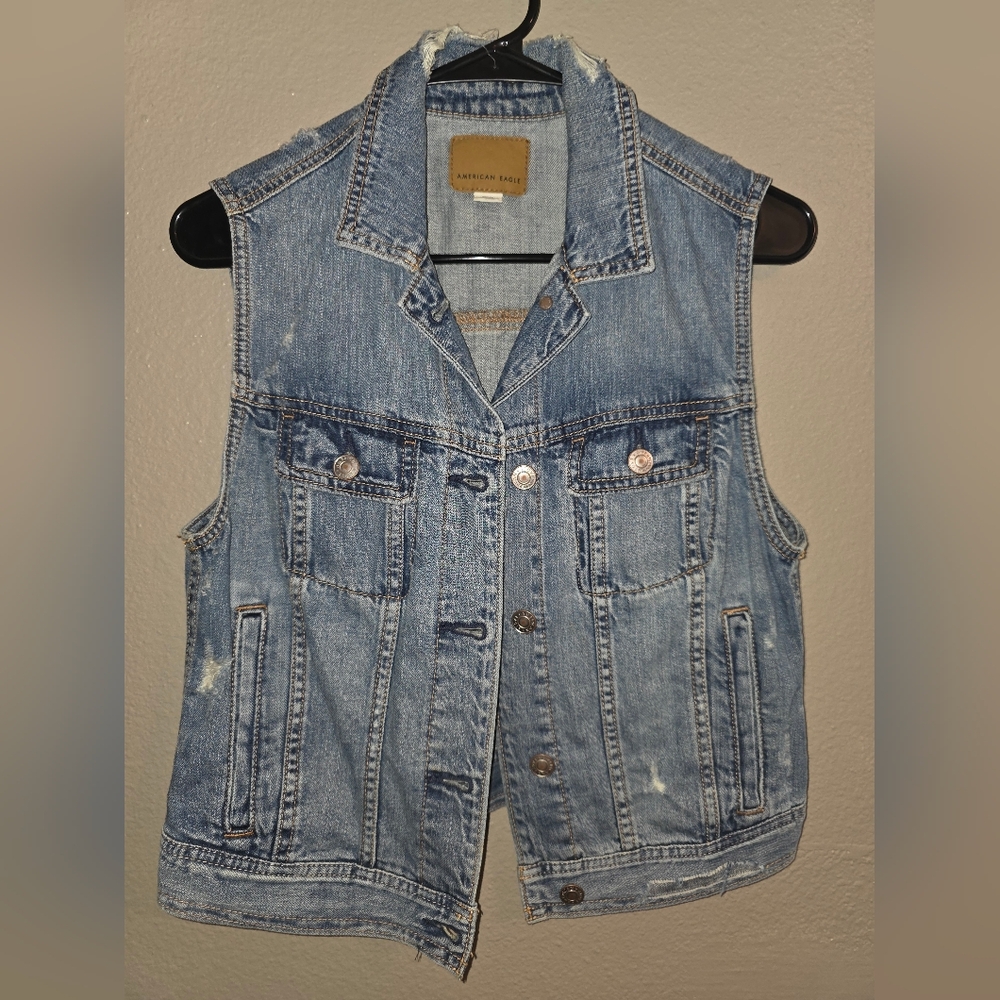 American Eagle Denim Vest - Small